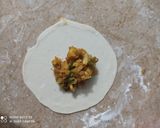 A picture of step 8 of Potli samosa.