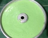 Foto langkah ke 5 dari resep Pandan Chiffon Cake.