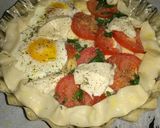 Foto del paso 4 de la receta: Tarta jamón y queso c/ tomates y huevos!