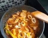 Foto langkah ke 8 dari resep Seafood Saus Padang (udang dan cumi).