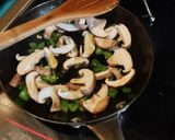 A picture of step 4 of Frittata Piccola Mia.