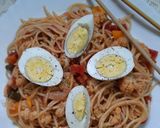 A picture of step 4 of Egg Noodles with Tomato sauce.