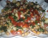 A picture of step 6 of Spicy chana chat (Iftar special).