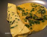 A picture of step 6 of Scallion and Wakame Tamagoyaki.