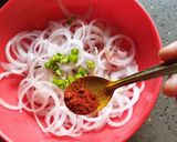 લચ્છા ઓનિઓન (lachcha onion recipe in gujarati) રેસીપી સ્ટેપ1ફોટો