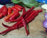 Foto langkah ke 1 dari resep Sambal teri asin pete.
