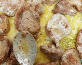 A picture of step 7 of Garlic & Ginger Pork with Creamy sauce. And mashed potato.