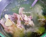 A picture of step 1 of Salmon Rice Porridge.