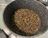 Une image de l'étape 2 de Lentilles Vertes aux Champignons Bruns.