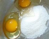 عکس مرحله 2 از دستور کیک هویج و گردو