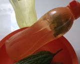 Foto langkah ke 2 dari resep Infused water pare.