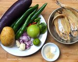 Foto langkah ke 1 dari resep Sambal Ijo Ikan Asin Terong Kentang.