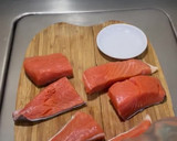 Foto del paso 4 de la receta: *SALMÓN CON PIMIENTOS FRESCOS Y CREMOSOS*