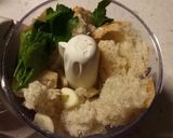A picture of step 1 of Funghi Gratinati mushrooms with breadcrumbs.