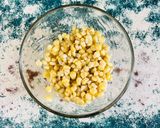 Foto del paso 2 de la receta: Elote y camarón en ensalada