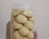 Foto langkah ke 6 dari resep Kukis Kelapa.