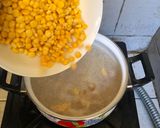 Foto langkah ke 3 dari resep Sop Jagung Ayam ala Restoran.