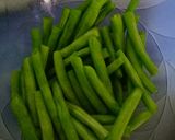 Foto langkah ke 1 dari resep Buncis Oseng BawangPutih.