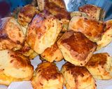 Sajtos-krumplis pogácsakockák recept fázis 8 fotója