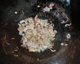 Foto langkah ke 1 dari resep Nasi Goreng Mawut Ayam.