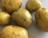 Foto del paso 1 de la receta: Batch cooking en olla de cocción lenta con pollo, patatas, verduras y caldo (base de varios tuppers)