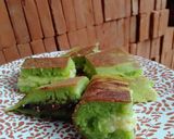 Foto langkah ke 10 dari resep Martabak teflon pandan essence.