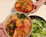 A picture of step 1 of Bún riêu with Full Toppings for Students Abroad.
