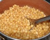 A picture of step 4 of Motichoor Ladoo.
