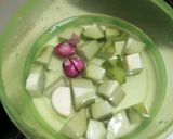 Foto langkah ke 1 dari resep Sayur bening Bayam Labu siam.