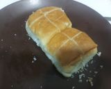 A picture of step 3 of Cheesy pullover pizza breadpuff.