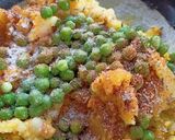A picture of step 2 of Mini samosa.