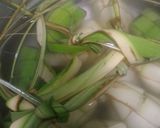Foto langkah ke 2 dari resep Ketupat Praktis Presto.