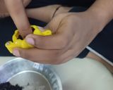 A picture of step 2 of Oreo Modak.