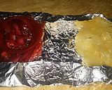 A picture of step 3 of Tex's V.I.P. Hot Dog 🐷🍞.