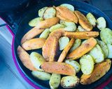 Rántott hús darált húsból, tepsis krumplival recept fázis 5 fotója