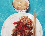 รูปขั้นตอนการทำที่ 3 ของ ราดหน้าหมี่น้ำพริกอ่อง