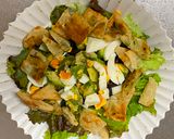A picture of step 3 of Salad with Leftover Flat Bread.
