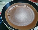 Foto langkah ke 2 dari resep Coklat Crepes & Alpukat Cream.