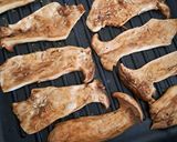 Grillezett ördögszekér gomba szeletek recept fázis 3 fotója