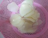 सूखे आलू के चिप्स (Sookhe aloo ke chips recipe in hindi) रेसिपी चरण 2 फोटो