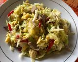 Foto langkah ke 4 dari resep Tumis Kol Telur.