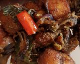 A picture of step 6 of Fried Chicken Dry Roast.