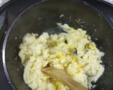 Foto del paso 3 de la receta: Papas rellenas con pino y queso