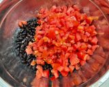 Foto del paso 2 de la receta: Ensalada de porotos negros