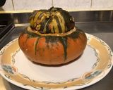 Une image de l'étape 16 de Courge turban turc farcie cantal et lardons.