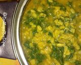 A picture of step 4 of Palak mung dal.