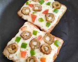 A picture of step 3 of Pan Pizza Sandwich 🥪🥪.