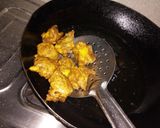 A picture of step 6 of Kuttu pakoda With green chutney.