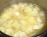 A picture of step 3 of 🍄Potato and Mushroom Cream Soup.