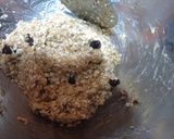 Foto del paso 2 de la receta: Galletas de avena, banana y pasas de uva
